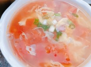 再次煮开关火，出锅撒上葱花