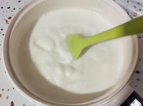 不停的搅拌至煮开！
