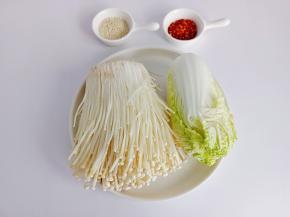 准备好需要的食材。