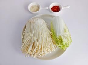 准备好需要的食材。