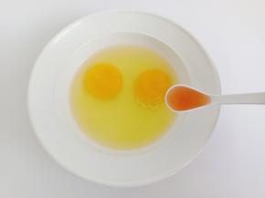 料酒一勺去腥。