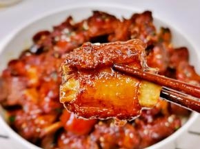 排骨软烂入味儿。