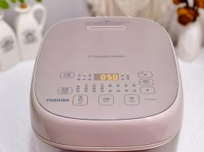 盖上盖子，美味饭模式坐等即可。