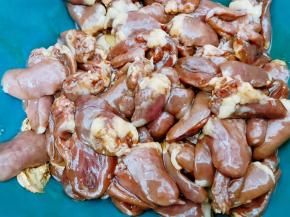 抓匀后冷藏腌制1到两个小时入味