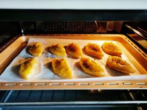 再次放入烤箱190℃烤10分钟就可以啦。