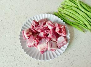 准备好需要的食材。