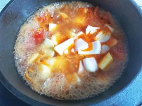 加入土豆、洋葱、