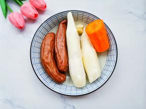 准备好所有食材。