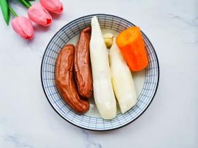准备好所有食材。