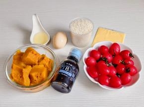 准备食材，南瓜提前隔水蒸熟。