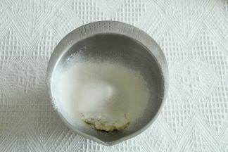 一份：原味直接筛入低粉。