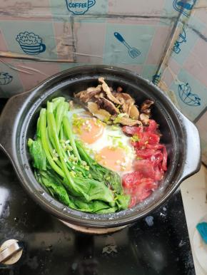 撒上适量的葱花！