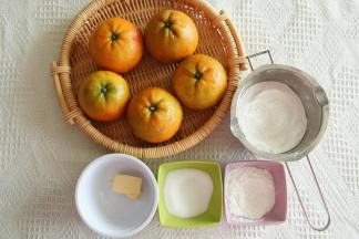 准备材料。橘子快下市了，只有这种大橘子，好在酸甜多汁，口感也不错！