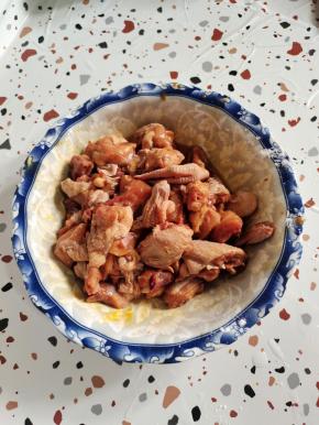 抓拌均匀，腌制30分钟！