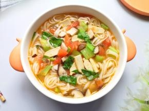 盛在自己喜欢的碗里。