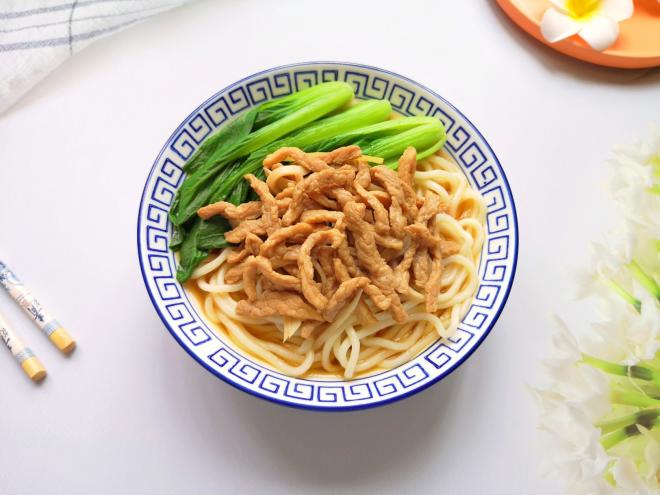 小白菜肉丝面