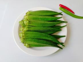 准备好新鲜的食材。