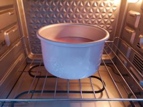 送入预热好的烤箱。