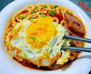 鸡蛋华丽的转身变成煎蛋超级美味