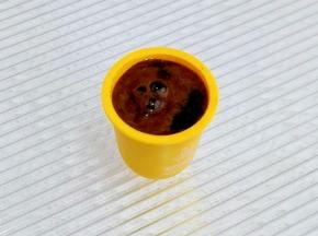 咖啡加水冲泡备用。