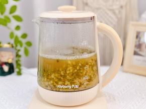 煮了40分钟左右绿豆就开花啦！