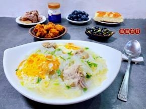 白萝卜营养价值非常丰富，经常食用对身体有益！