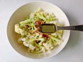 加食用油一勺。