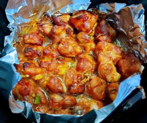 时间已到打开空气炸锅，鸡脆骨完全熟透，瞬间满屋飘香。