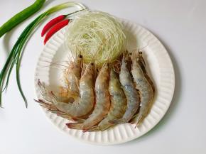 准备好新鲜食材。