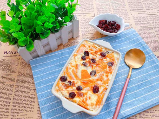 蔓越莓蛋奶烤南瓜