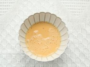 搅打均匀。