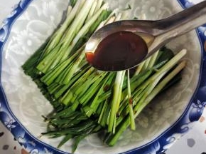 一勺蚝油！