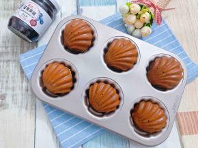 蓝莓果酱玛德琳蛋糕完成