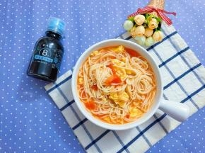 西红柿鸡蛋面完成，开吃啦
