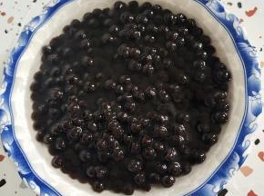 如果太多吃不完，可以再珍珠里面加入适量凉开水，放在冰箱冷藏保存！