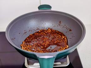 中小火翻炒。