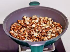 没有响声打开盖子。