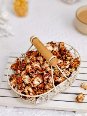 无糖黑巧爆米花。