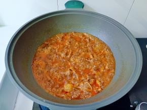 加入牛肉煮熟即可。