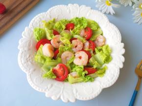 还有淡淡的柠檬香味。 