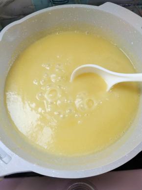 搅拌均匀至白糖融化！