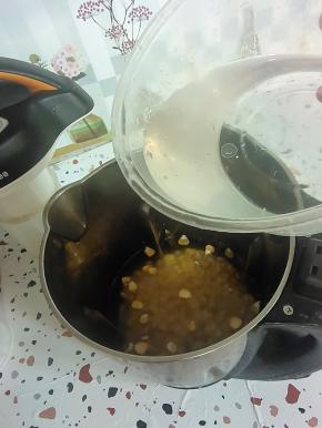 加入1000毫升水！