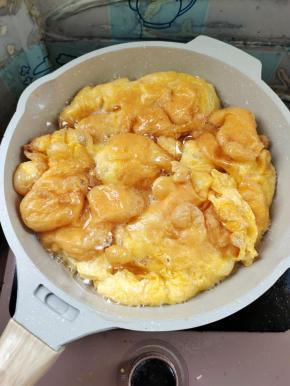 炸至两面金黄色！