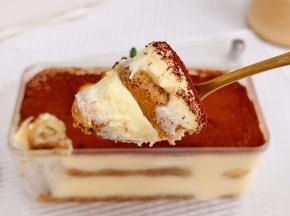 奶香四溢，咖啡更香浓郁。