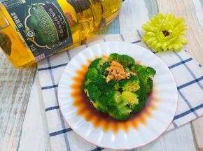 蒜香西兰花完成
