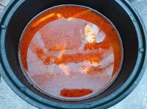 加入300克清水煮开