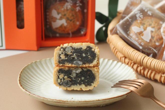 风炉版：椒盐黑芝麻广式月饼，咸香！饼皮通用哦！