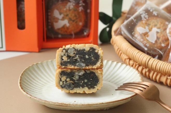 风炉版：椒盐黑芝麻广式月饼，咸香！饼皮通用哦！