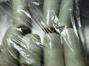 盖上保鲜膜
