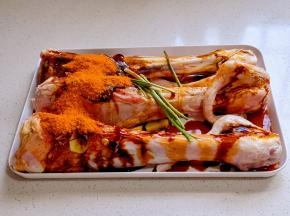 加入奥尔良烤肉料。